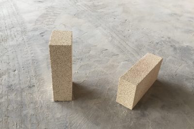常用的幾種輕質保溫磚的簡介-鄭州平順耐火材料有限公司