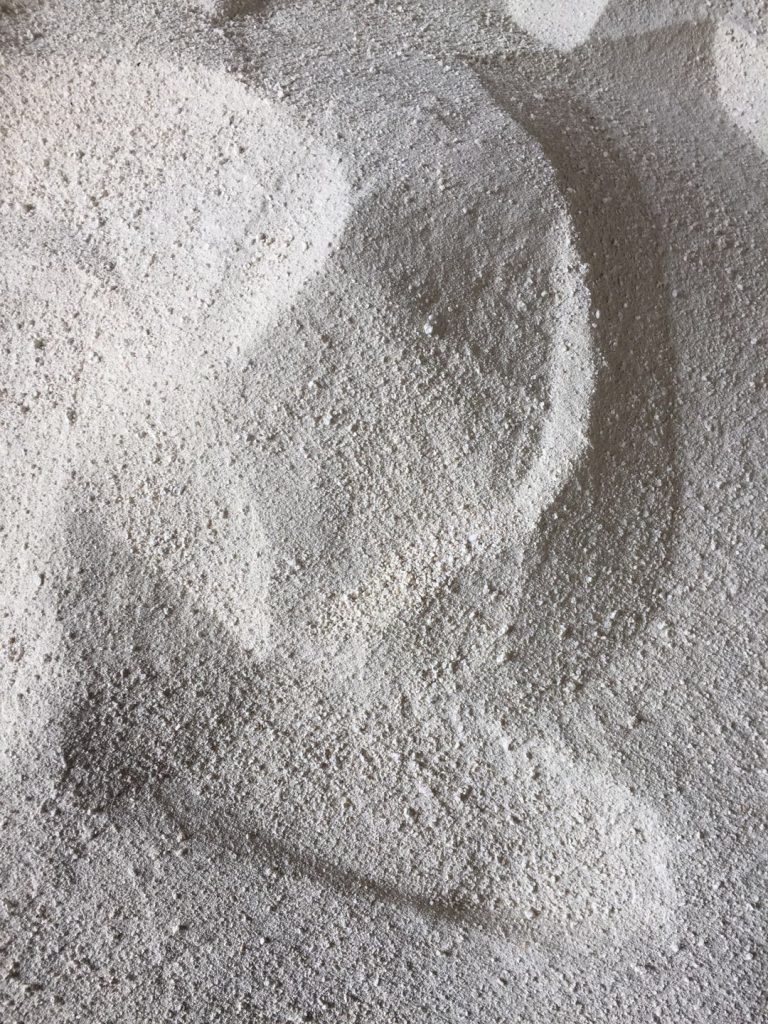 怎么合理選用耐火泥、耐火水泥、耐火澆注料 耐火澆注料