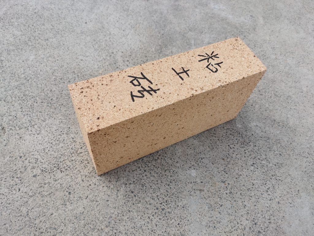 粘土磚廠家_粘土磚理化指標(biāo)_粘土磚價(jià)格