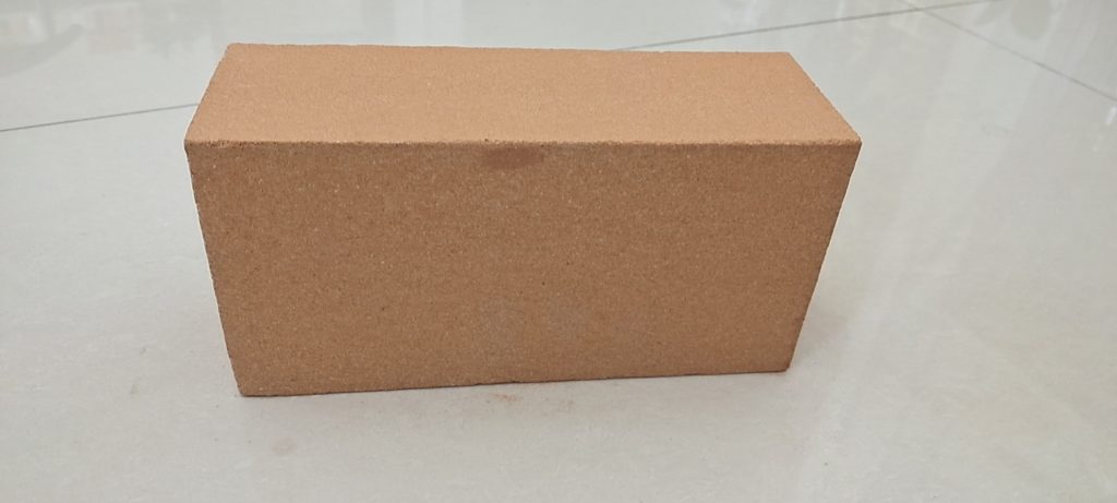 保溫磚廠家_輕質(zhì)磚理化指標(biāo)_輕質(zhì)保溫磚價(jià)格